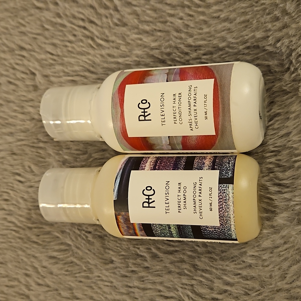 TRAVEL SIZE SET R+CO TELEVISION SHAMPOO AND CONDITIONER